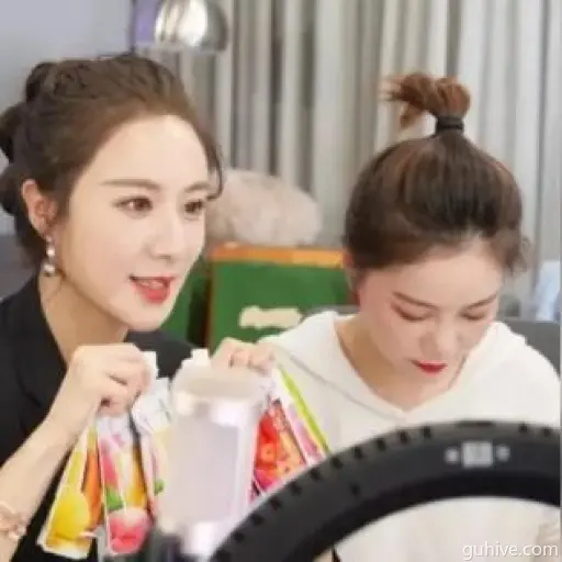 打工人熬夜新宠:低度保健酒成年轻续命神器 打工人熬夜新宠:低度保健酒成年轻续命神器